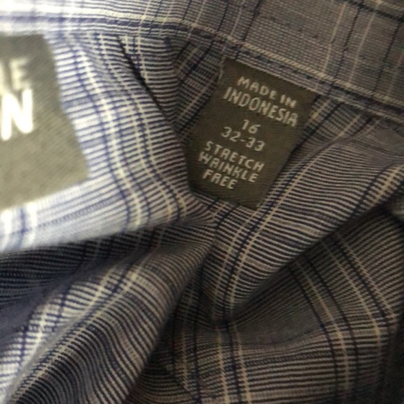 Kenneth Cole Reaction Slim Fit Dress Shirt - Picture 3 of 6